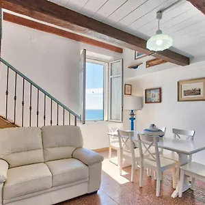 https://alghero-bastioni-colombo-sea-view.in-sardinia.net