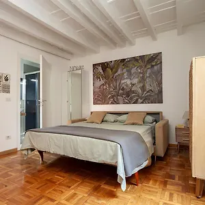 https://appartamento-porta-ticinese-navigli.it-lombardy.com