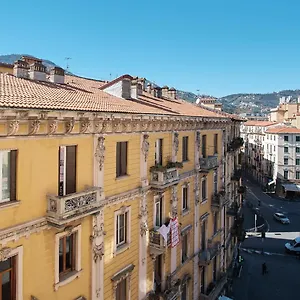 Cinque Terre Bridge Apartment La Spezia